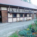 Zagroda Chlopska مزرعة للإقامة *