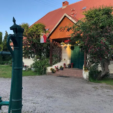 Zagroda Chłopska Gospodarstwo agroturystyczne Gosław