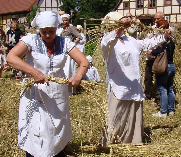 Zagroda Chlopska ファームステイ *